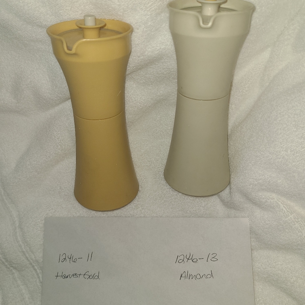 Vintage Tupperware oil & vinegar cruet set